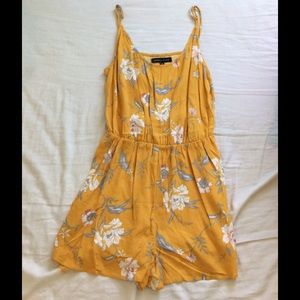 Pacsun Romper